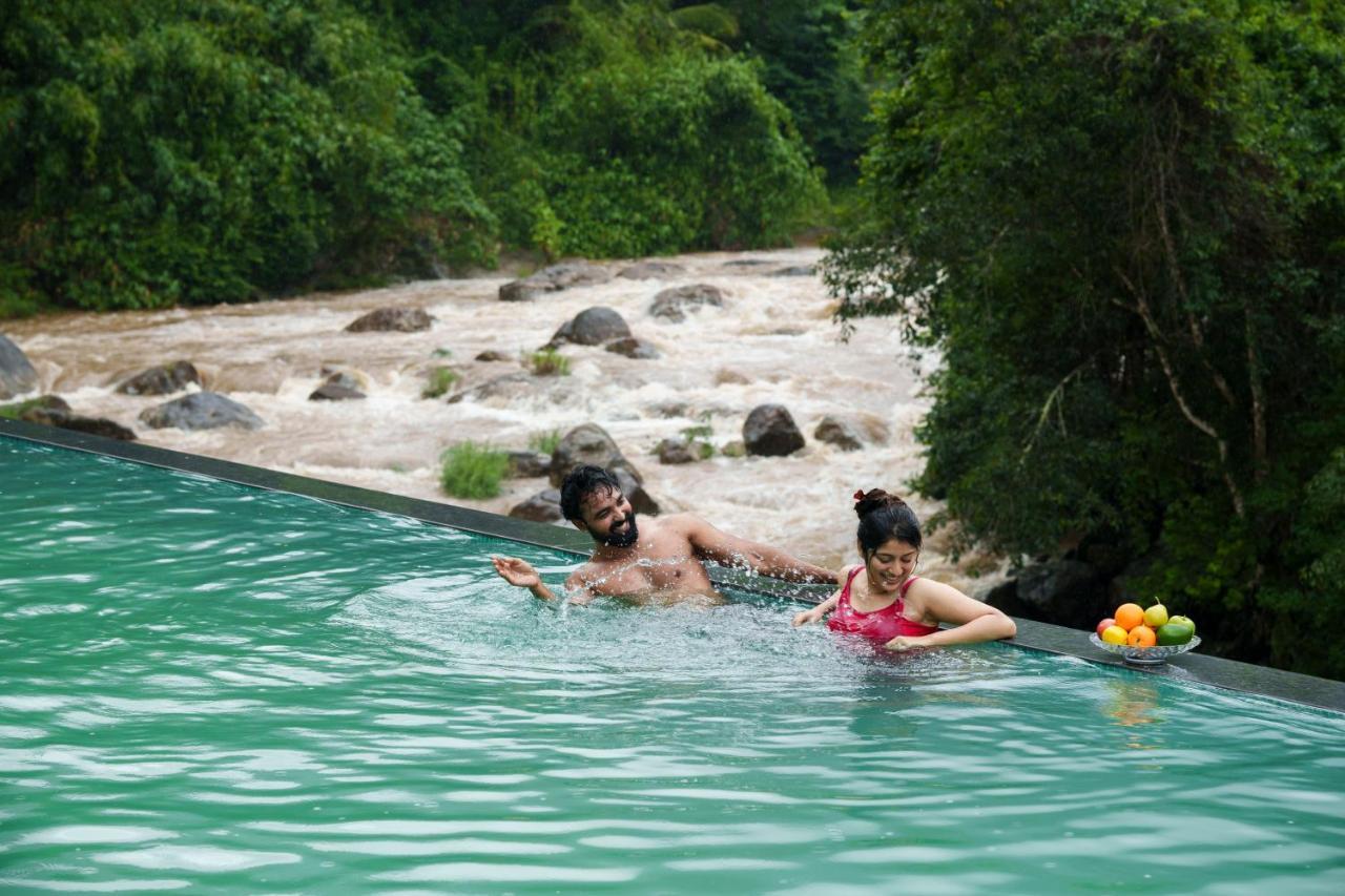 Eden Woods Resorts And Spa Munnar Buitenkant foto